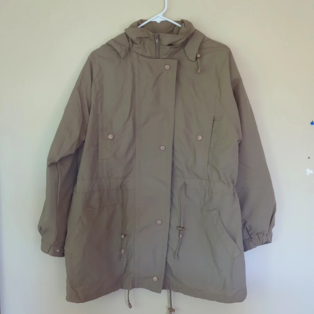 Woman Within Fleece Lined Hooded Jacket MEDIUM 14/16 Tan FLAW Discoloration